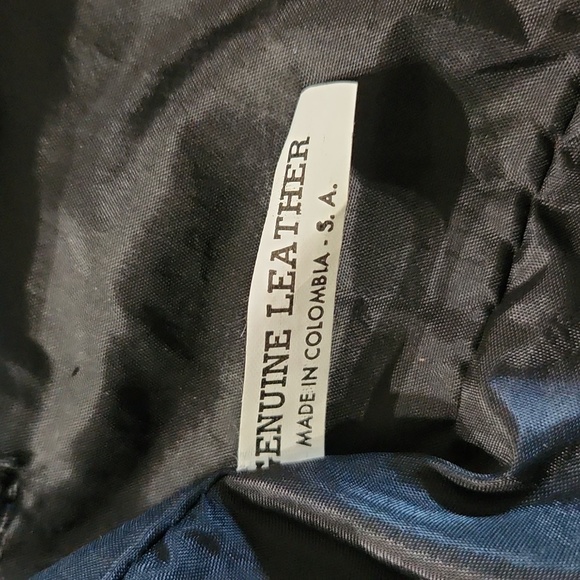 Nino Bossi Genuine Supple Soft Leather Classic Black Shoulder Bag - Picture 5 of 10